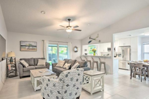 Updated Jupiter Home with Patio about 6 Mi to Beach